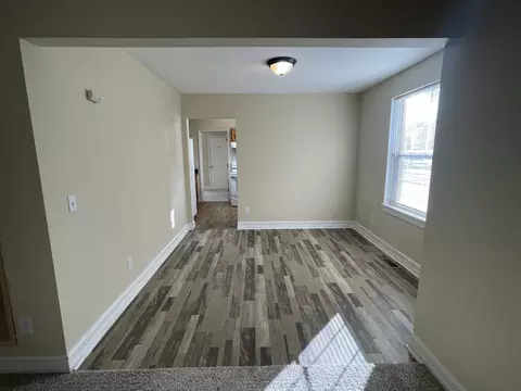 1013 E Lauderdale St, Tullahoma, TN 37388 photo 3