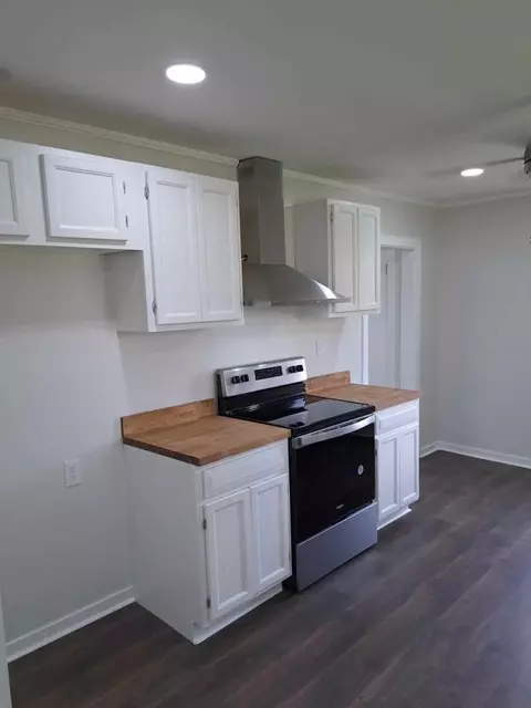204 Fairgrounds Rd, Paris, TN 38242 photo 13