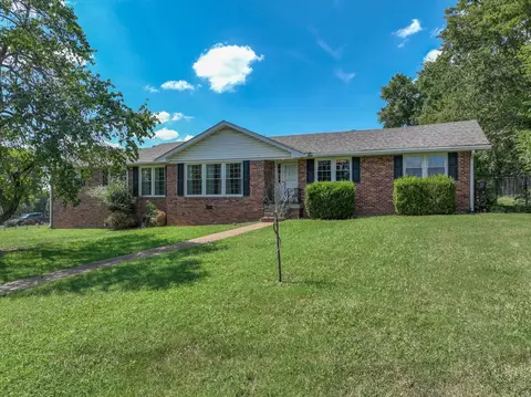 2116 Paula Dr, Madison, TN 37115