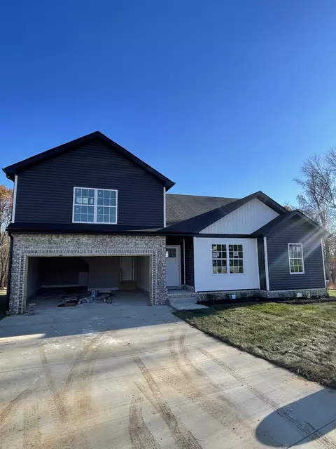 56 Irish Hls, Clarksville, TN 37042