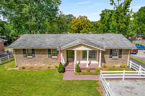 7979 Sawyer Brown Rd, Nashville, TN 37221