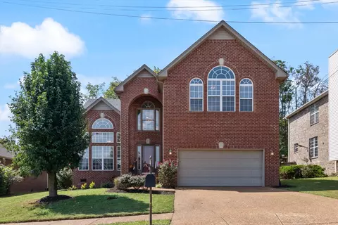 621 Sugar Mill Dr, Nashville, TN 37211