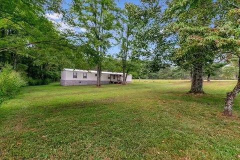 325 Hugh Allison Rd, Pikeville, TN 37367