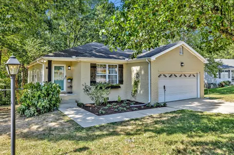 7328 Hidden Lake Cir, Fairview, TN 37062