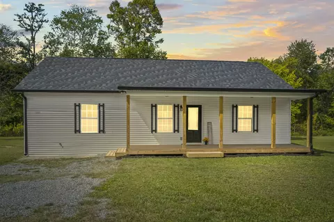 210 Running Meadows Rd # B, Portland, TN 37148