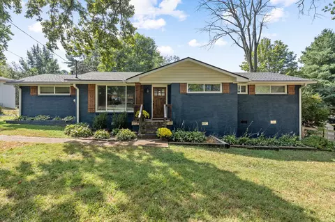 891 Belton Dr, Nashville, TN 37205