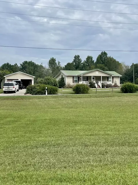 1085 Tucker School Rd, Cohutta, GA 30710