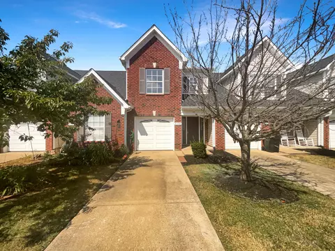4208 Aurora Cir, Murfreesboro, TN 37127