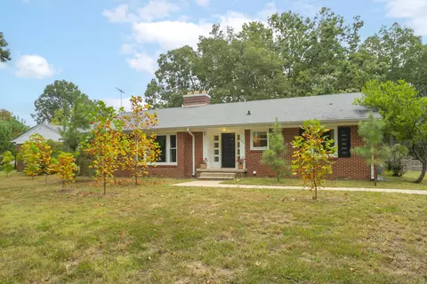105 Echo Rd, Dickson, TN 37055