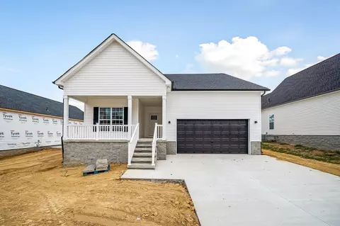 465 Colvert Lake Rd, Smithville, TN 37166