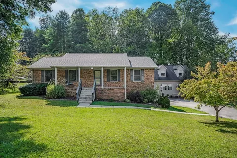 3705 Bartlett Dr, Cookeville, TN 38506
