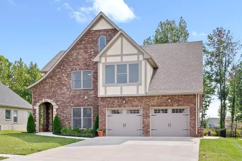 1515 Hereford Blvd, Clarksville, TN 37043