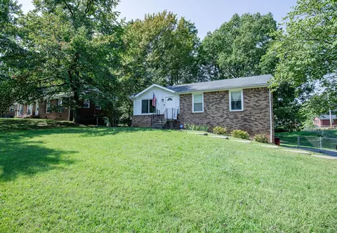 239 Charlemagne Blvd, Clarksville, TN 37042