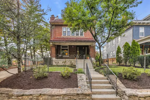 1701 18th Ave S, Nashville, TN 37212