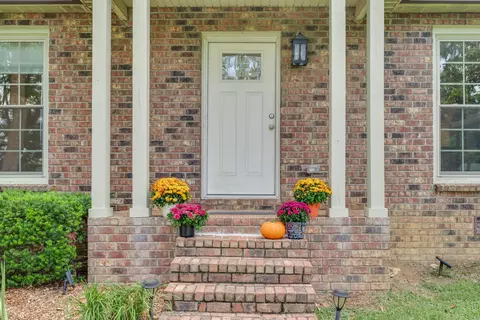 604 Vanoke Dr, Madison, TN 37115 photo 4