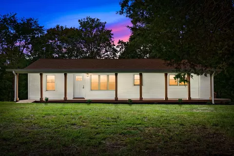 3500 Shiloh Canaan Rd, Palmyra, TN 37142