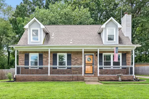 3464 Arvin Dr, Clarksville, TN 37042