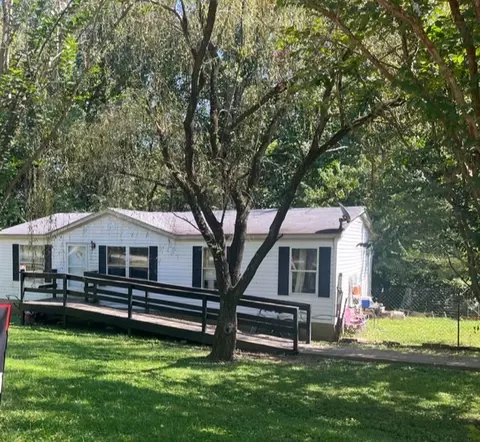 1382 Shell Rd, Goodlettsville, TN 37072