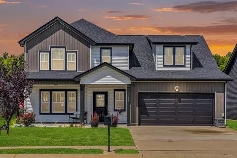 1149 Eagles Bluff Dr, Clarksville, TN 37040