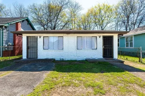 700 N Highland Park Ave, Chattanooga, TN 37404