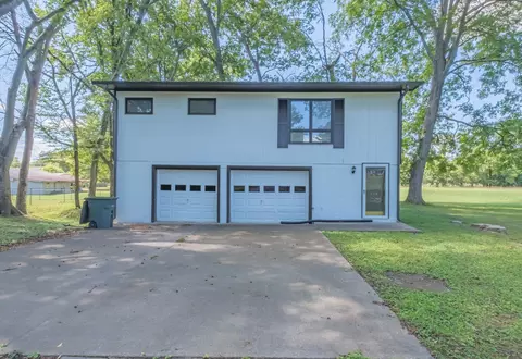 114 Tollgate Rd, Pulaski, TN 38478