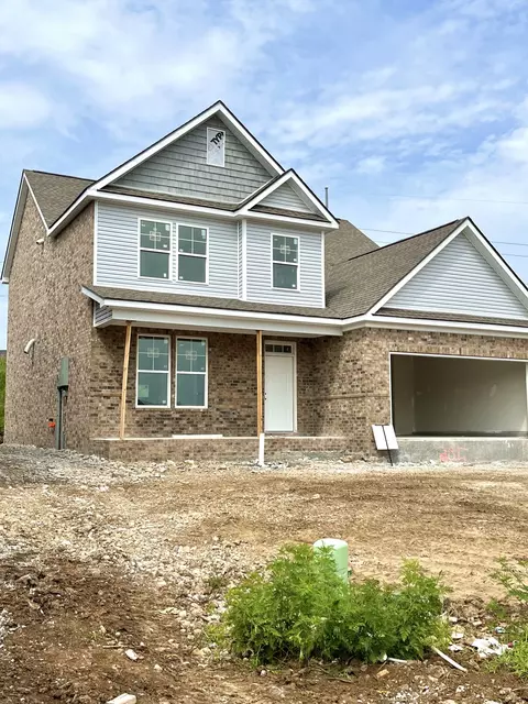 809 Amberton Dr, Smyrna, TN 37167