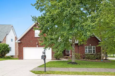 2000 Sunflower Dr, Spring Hill, TN 37174