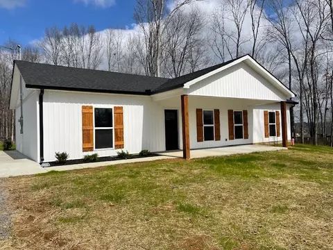 210 Ashlyn Dr, Shelbyville, TN 37160