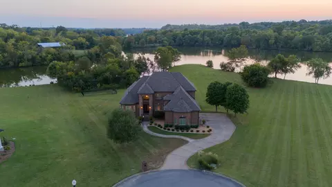 1028 Shimmering Way, Gallatin, TN 37066