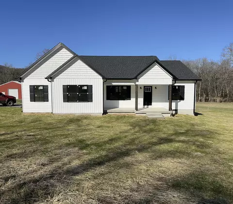 140 Hogans Crk, Carthage, TN 37030