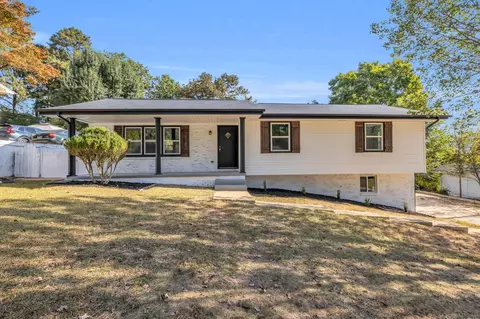 1623 Colorado St, Hixson, TN 37343