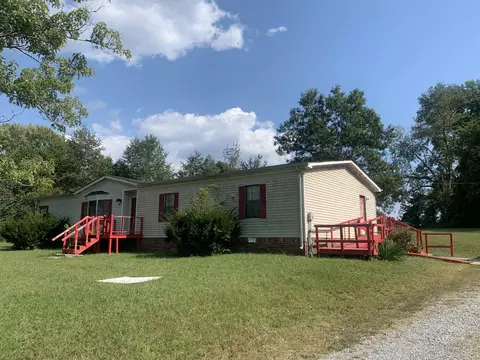421 William Dr, Pleasant View, TN 37146