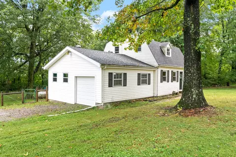 5408 Pembroke Oak Grove Rd, Pembroke, KY 42266