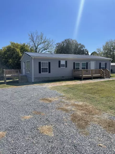 347 Mcclerran Ln, Red Boiling Springs, TN 37150