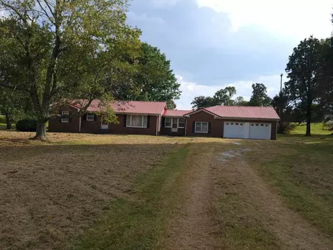 3735 Waynesboro Hwy, Lawrenceburg, TN 38464