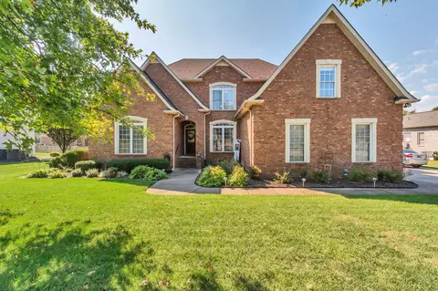 2213 Oakleigh Dr, Murfreesboro, TN 37129