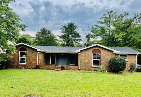 578 Rural Hill Rd, Nashville, TN 37217
