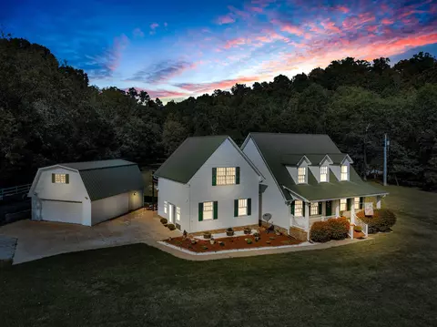 500 Puckett Hollow Rd, Centerville, TN 37033