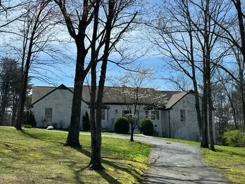 149 Cliff Top Ln, Chattanooga, TN 37419