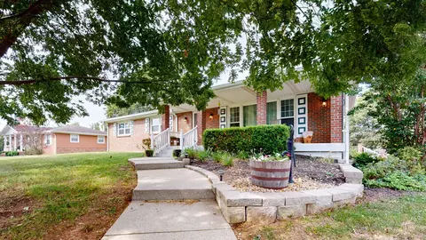 109 Grandview Cir, Old Hickory, TN 37138