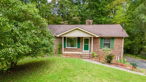 139 Ledbetter Ln, Clarksville, TN 37043