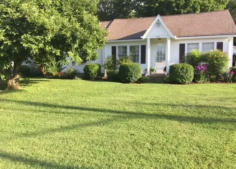 437 Battle Ave, Franklin, TN 37064