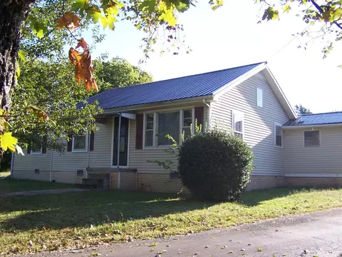445 Prospect Rd, Pulaski, TN 38478