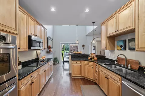 1402 Burnside Dr, Franklin, TN 37067 photo 11
