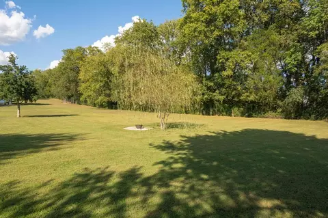 230 Barton Dr, Normandy, TN 37360 photo 44