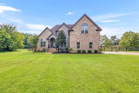 827 Buckshot Ct, Lebanon, TN 37087