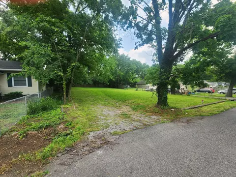 300 Hickory St, Madison, TN 37115