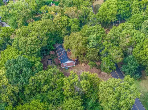 903 Glendale Ln, Nashville, TN 37204