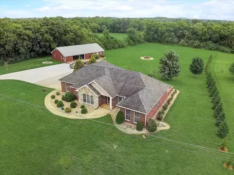 9851 Midland Rd, Bell Buckle, TN 37020