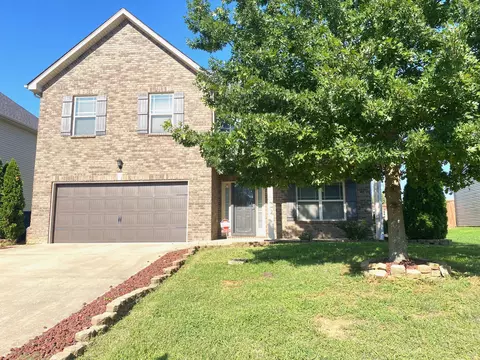 2044 Bandera Dr, Clarksville, TN 37042